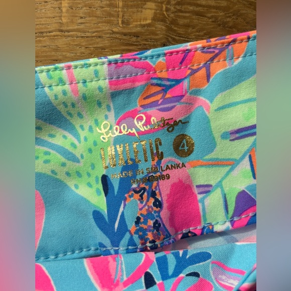 NEW!! Lilly Pulitzer, Luxletic Shorts, women's S - Picture 6 of 10